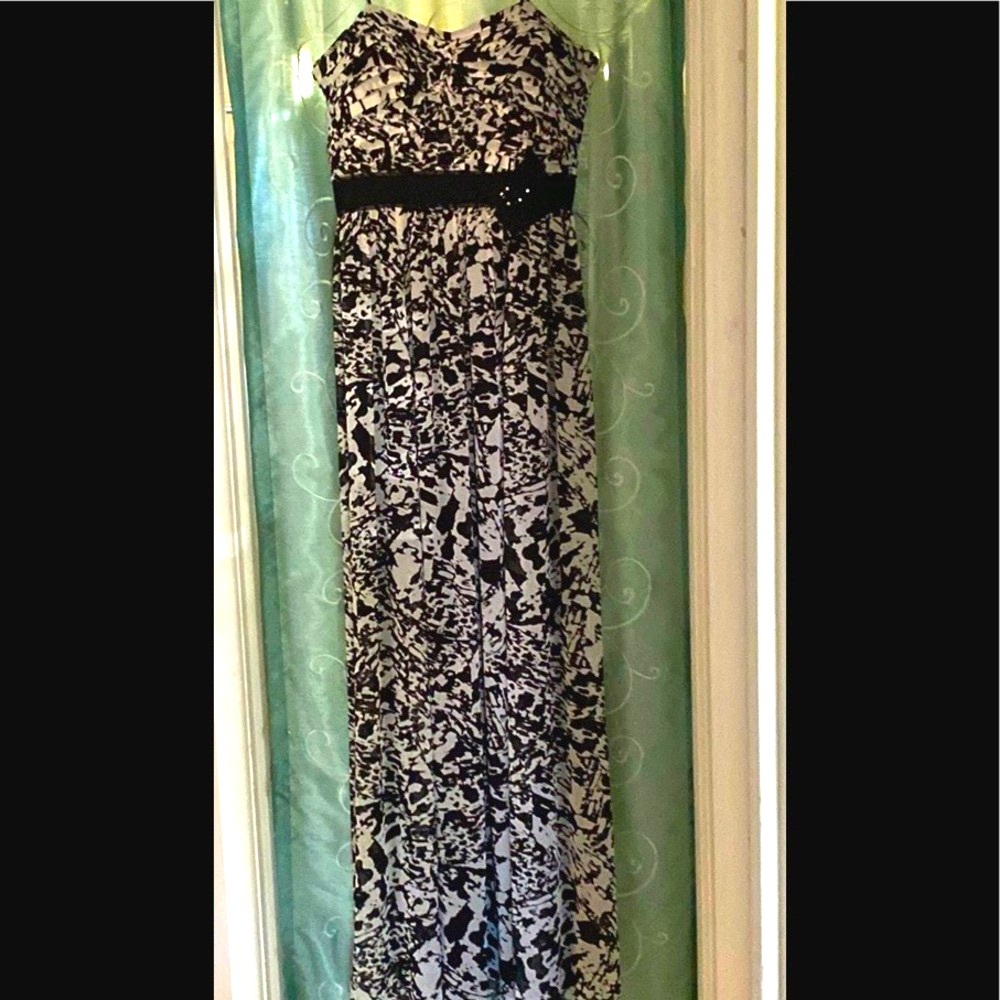 NWT Max & Cleo maxi strapless dress size 6 in black and white